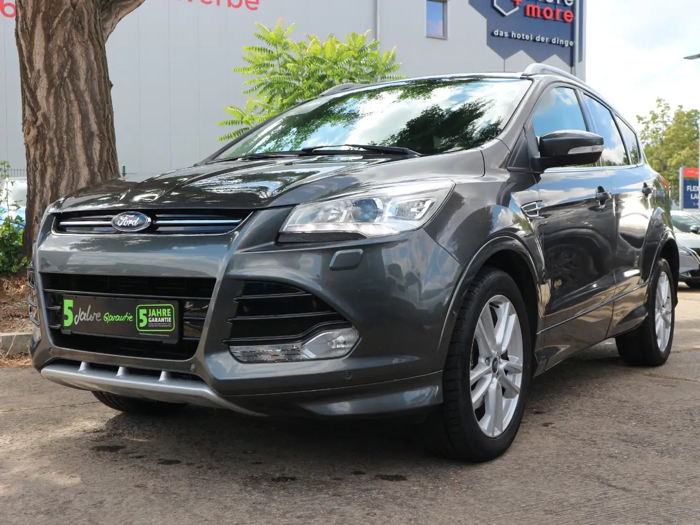 Ford Kuga 2.0 TDCi Individual Navi Kamera LM Grigio - 2