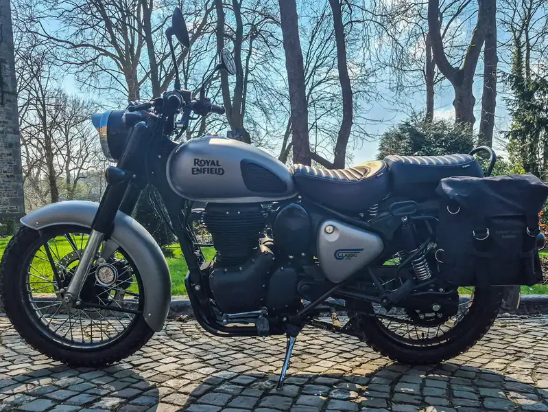 Royal Enfield Classic 350 - foto 2