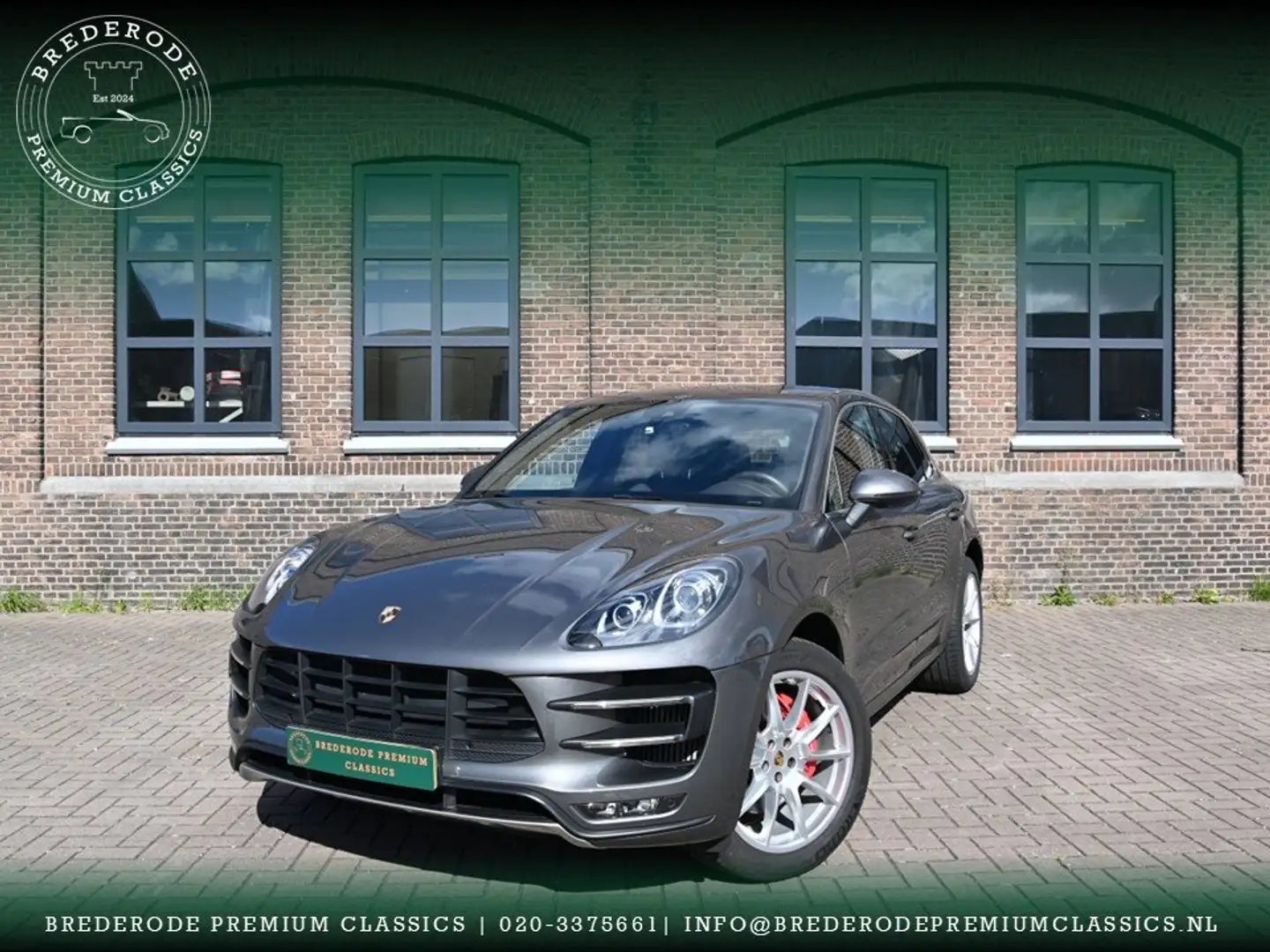 Porsche Macan Turbo | Pano Burmeister Luchtvering ACP Chrono Cam Grijs - 1