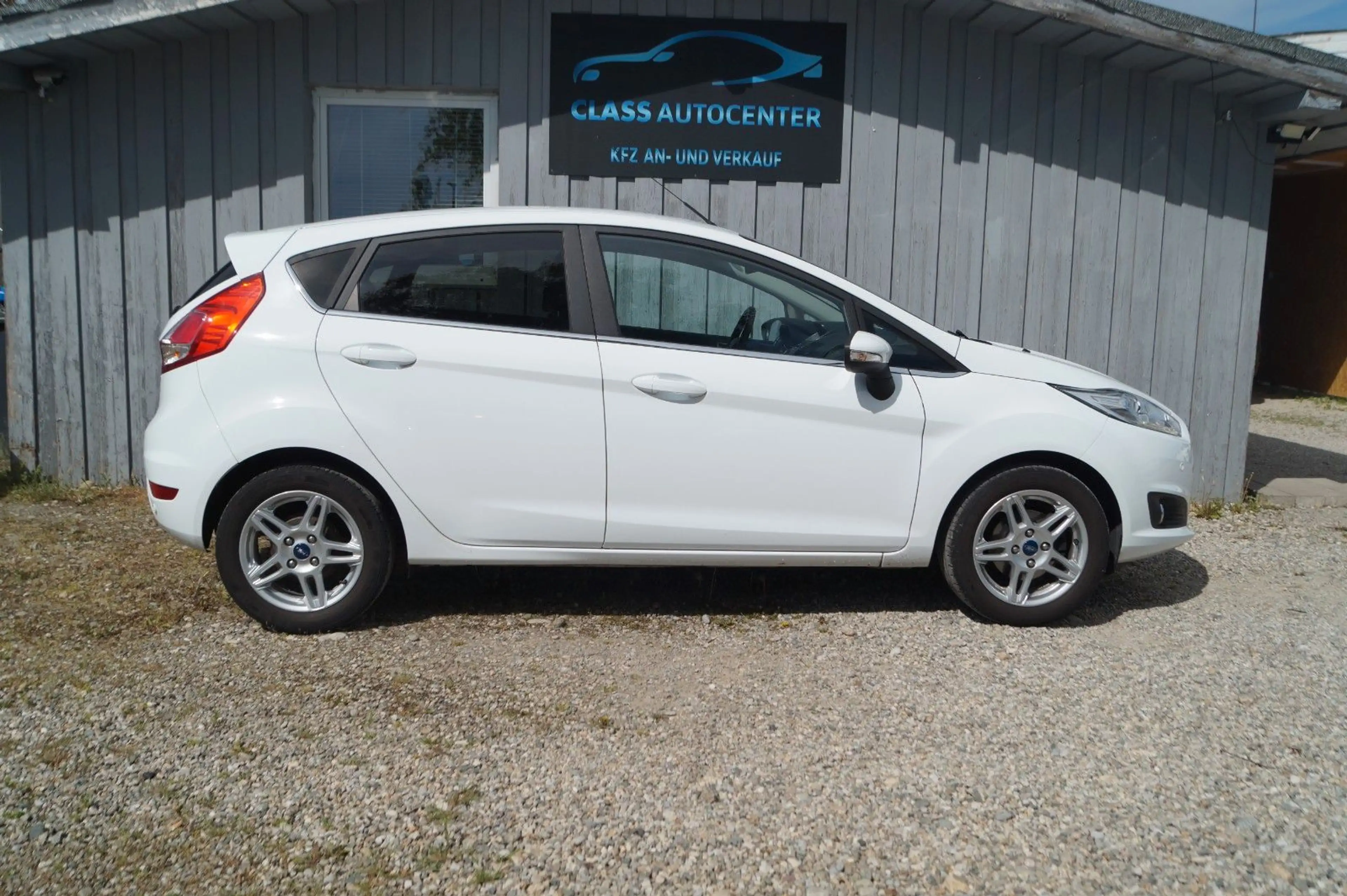Ford Fiesta Titanium|Kamera|Klimaauto.|2.Hand| — photo 4