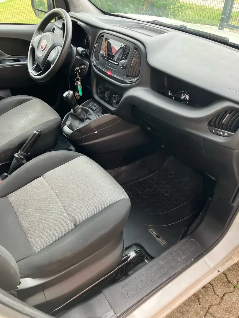 Fiat Doblo 1,6 MultiJet 95 Easy Start&Stop Weiß - 2