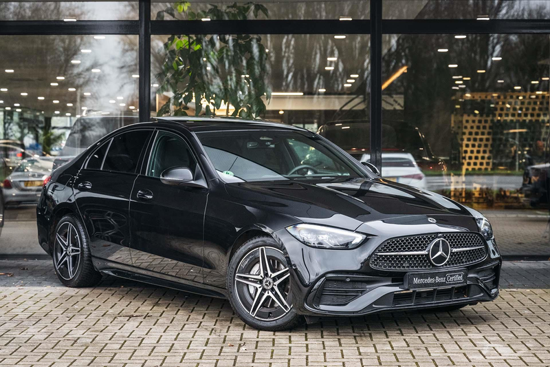 Mercedes-Benz C 180 AMG Line | Achteruitrijcamera | Panorama-schuifdak — photo 3