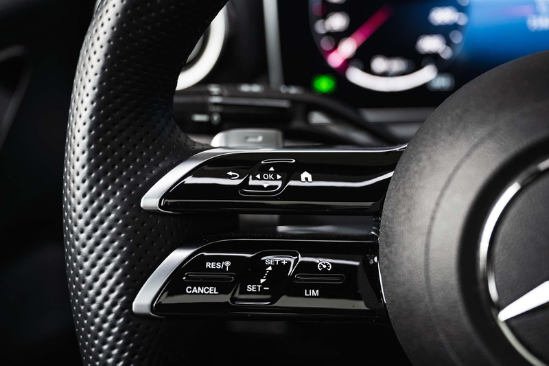 Mercedes-Benz C 180 AMG Line | Achteruitrijcamera | Panorama-schuifdak — photo 10