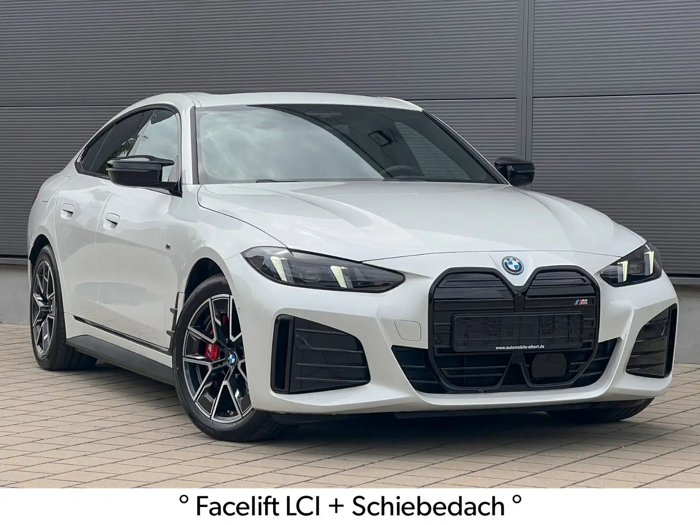 BMW i4 Gran Coupe M50 LCI *DrivAssPro*H/K*HUD*AHK Weiß - 1