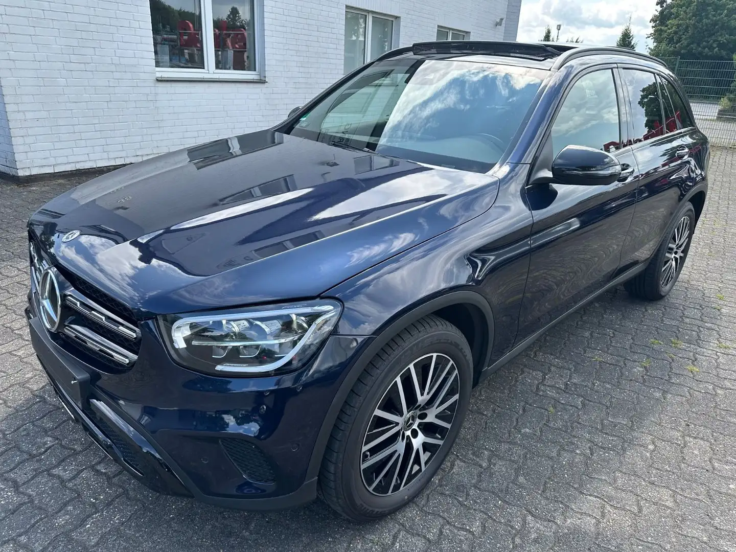 Mercedes-Benz GLC 220 d 4M Distro Pano Kamera LED AHK Memory Bleu - 1