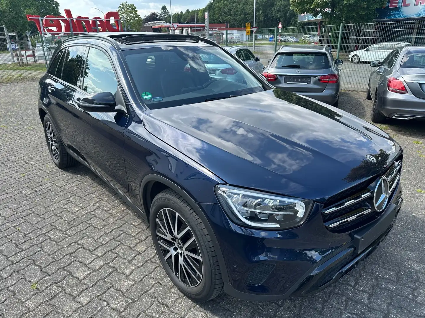 Mercedes-Benz GLC 220 d 4M Distro Pano Kamera LED AHK Memory Bleu - 2