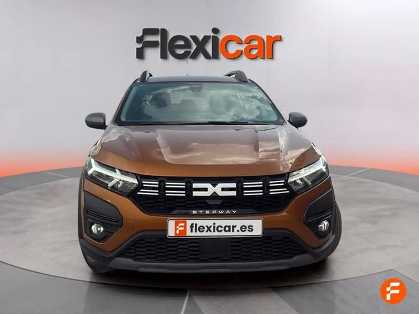 Dacia Sandero Stepway TCe Essential 67kW Naranja - 2