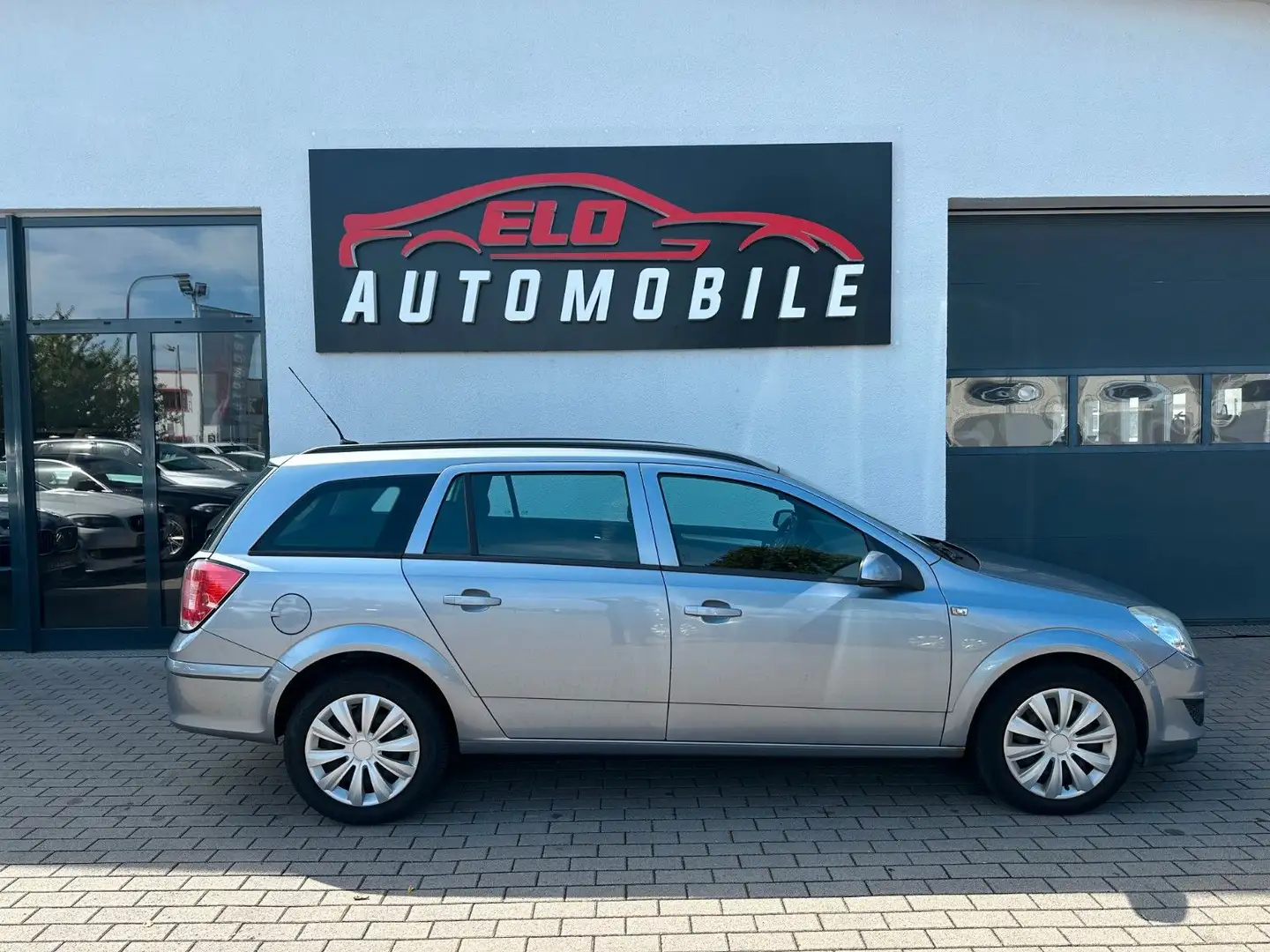 Opel Astra Caravan 1.7 CDTI ecoFLEX Edition 81kW Silber - 2