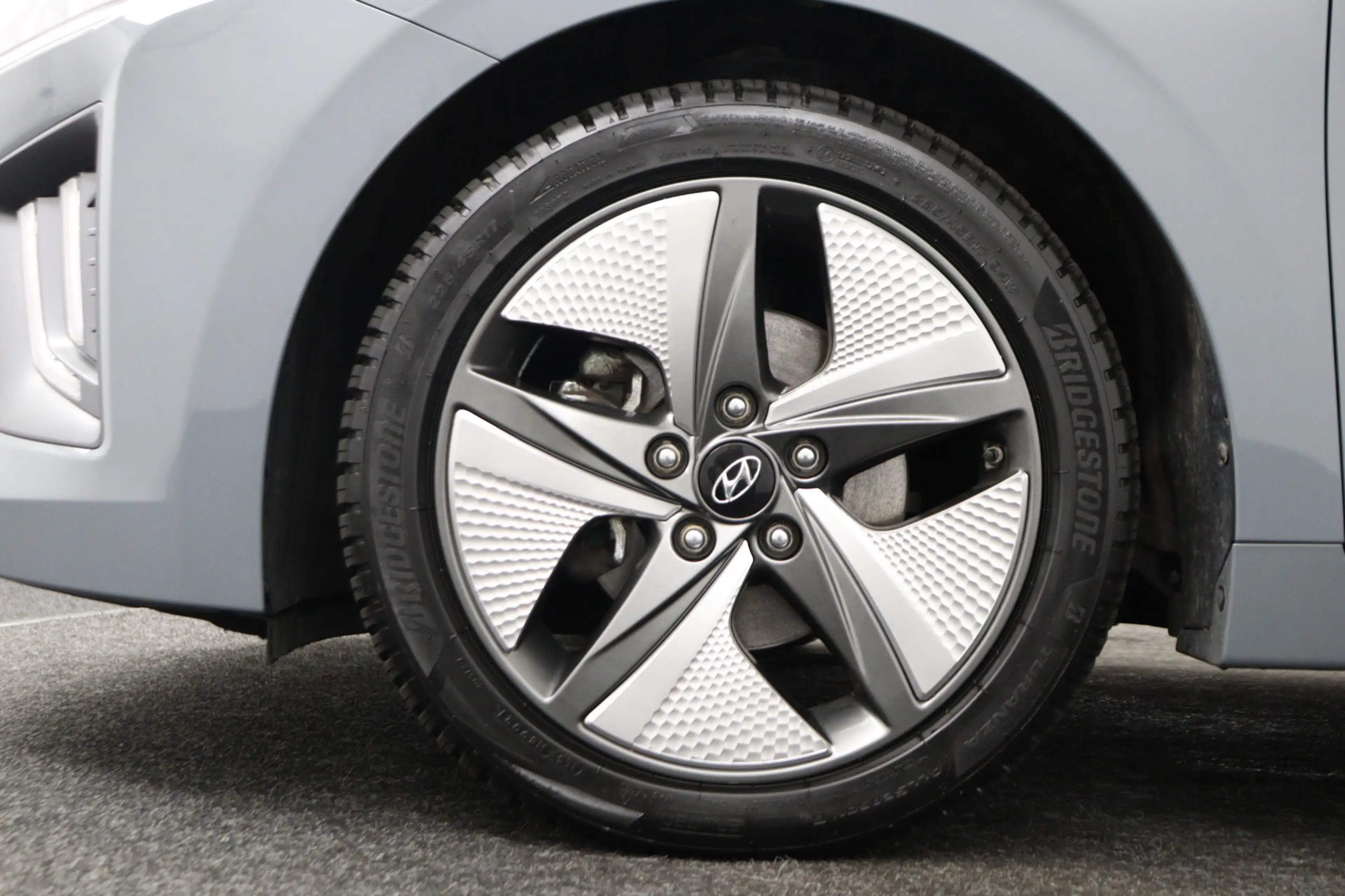 Hyundai IONIQ 1.6 GDi Comfort - Plus HYBRID 140pk Camera/Navi/Ca — photo 32