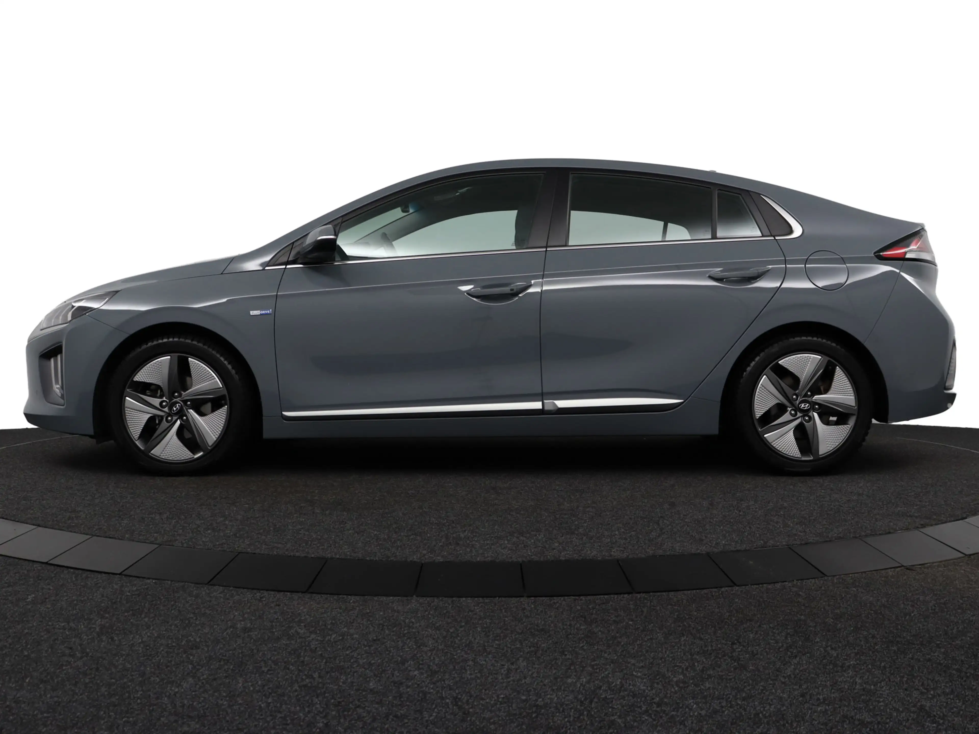 Hyundai IONIQ 1.6 GDi Comfort - Plus HYBRID 140pk Camera/Navi/Ca — photo 3