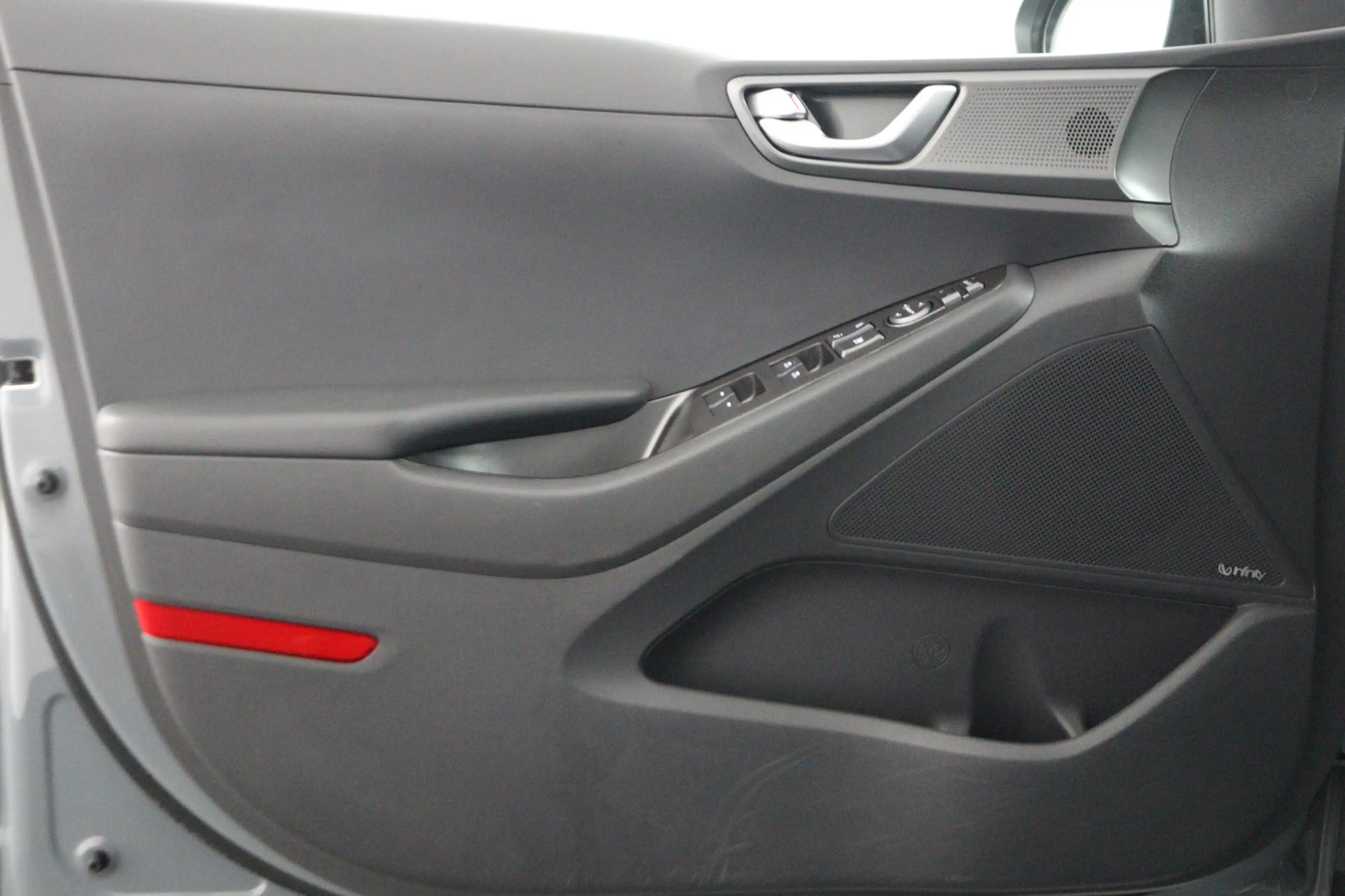 Hyundai IONIQ 1.6 GDi Comfort - Plus HYBRID 140pk Camera/Navi/Ca — photo 22