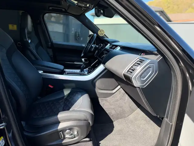 Land Rover Range Rover Sport view 15
