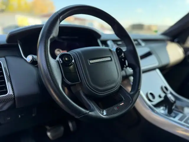 Land Rover Range Rover Sport view 11