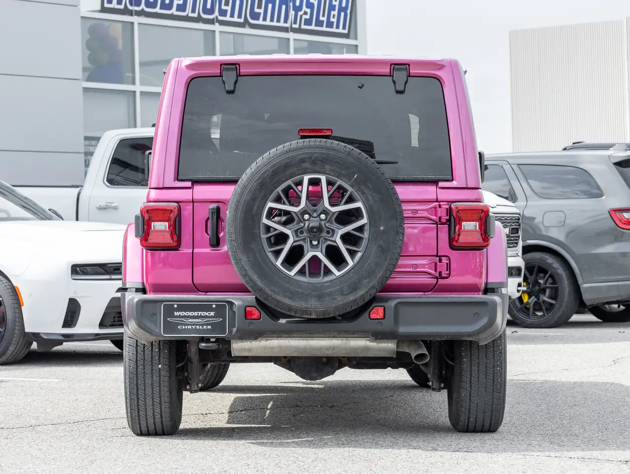 Jeep Wrangler снимка Jeep Wrangler