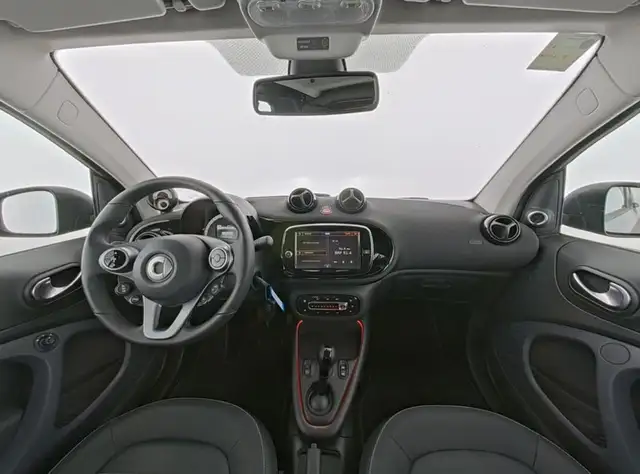 smart Fortwo view 8