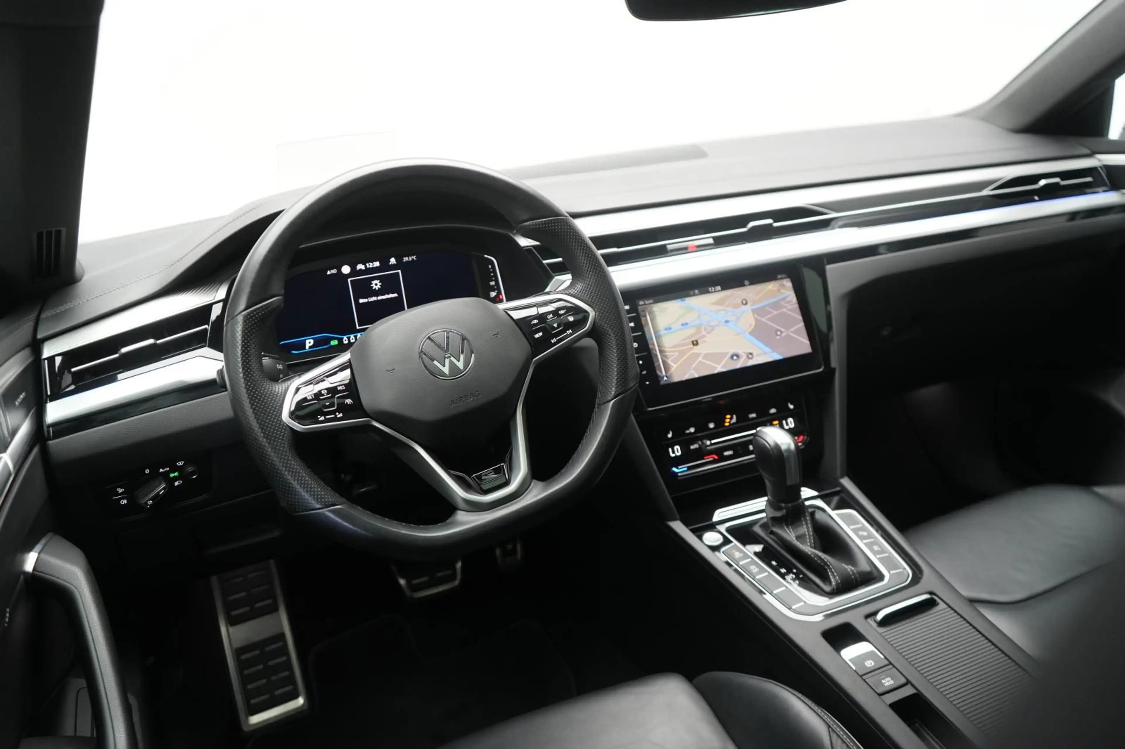 Volkswagen Arteon 2.0 TDI DSG R-Line Leder/ACC/HUD/Kamera/P — photo 14