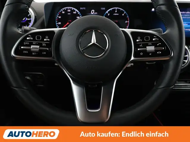 Mercedes-Benz Gla view 19