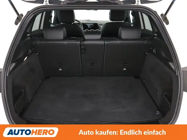 Mercedes-Benz Gla view 17