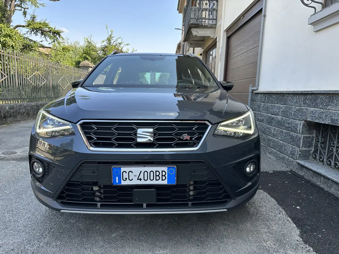 SEAT Arona 1.0 tgi FR 90cv - 1