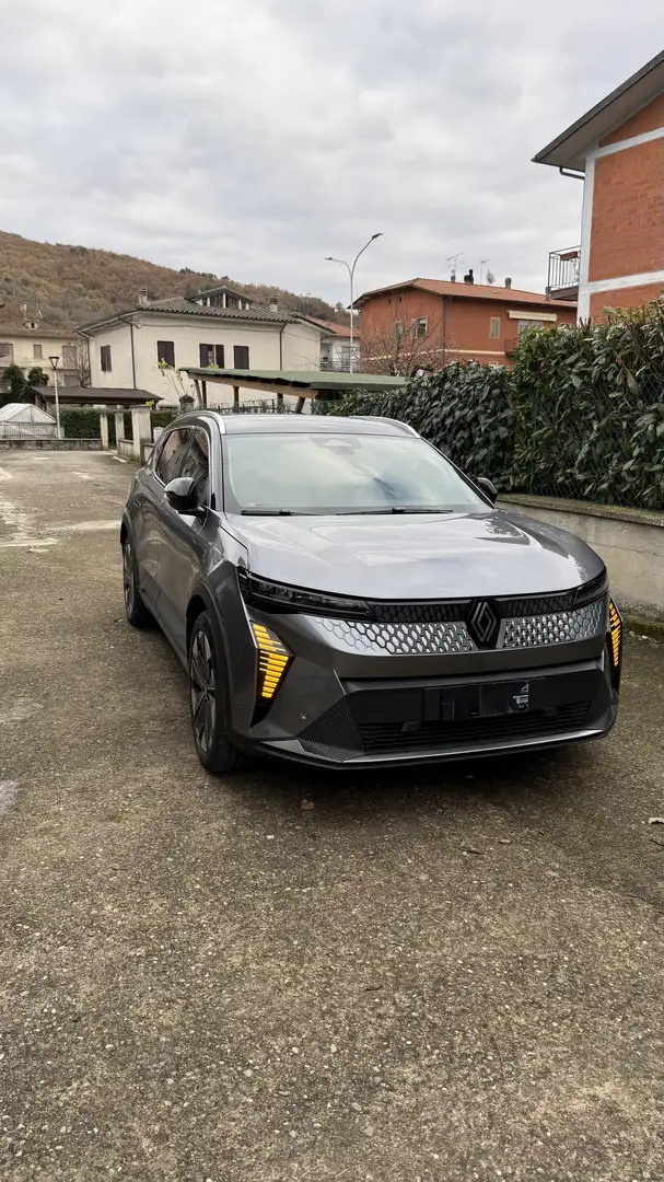 Renault Scenic E-Tech Techno comfort range 170cv - 1