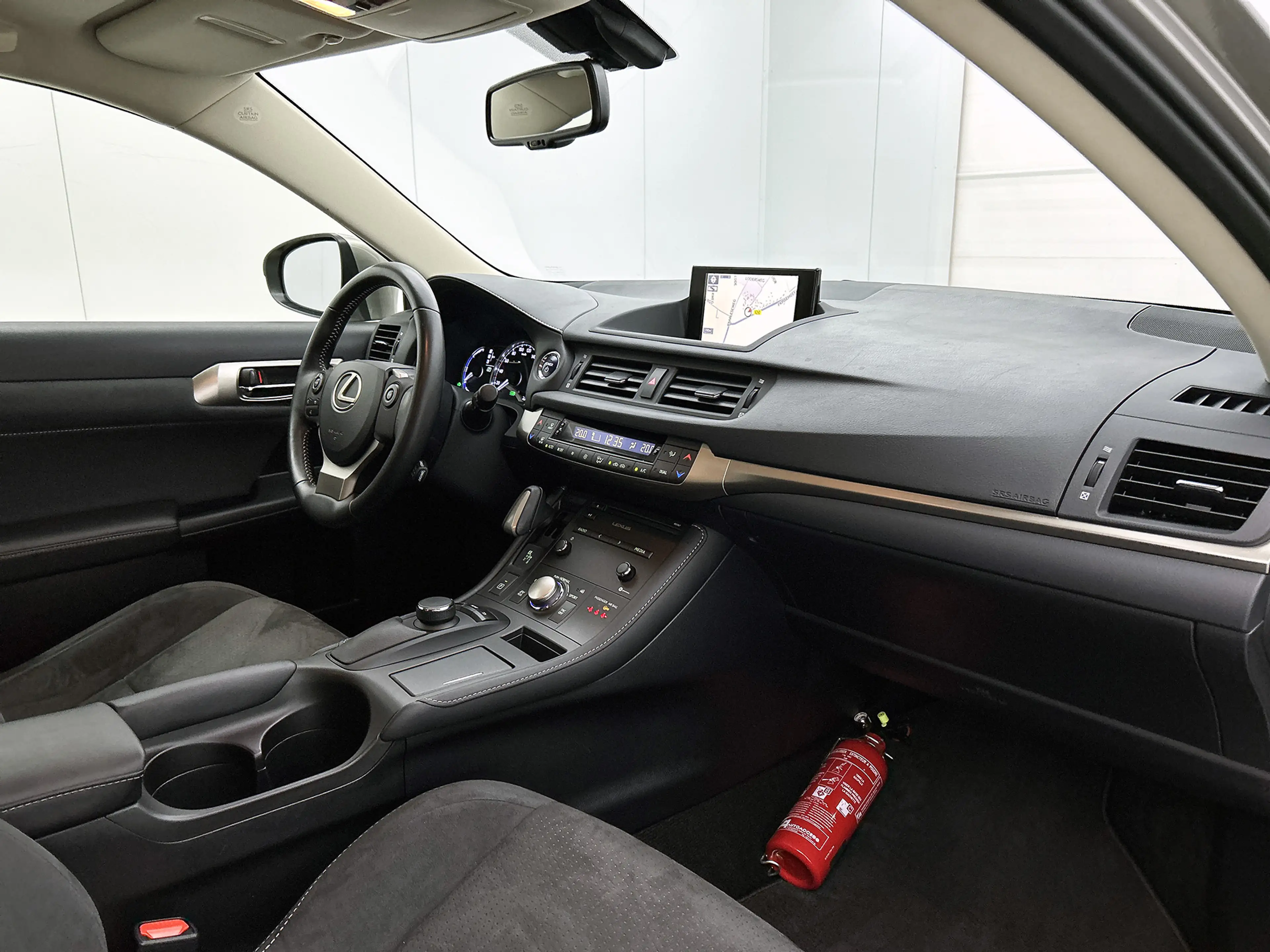 Lexus CT 200h Business Line | BTW voertuig | Dealer onderhouden — photo 6