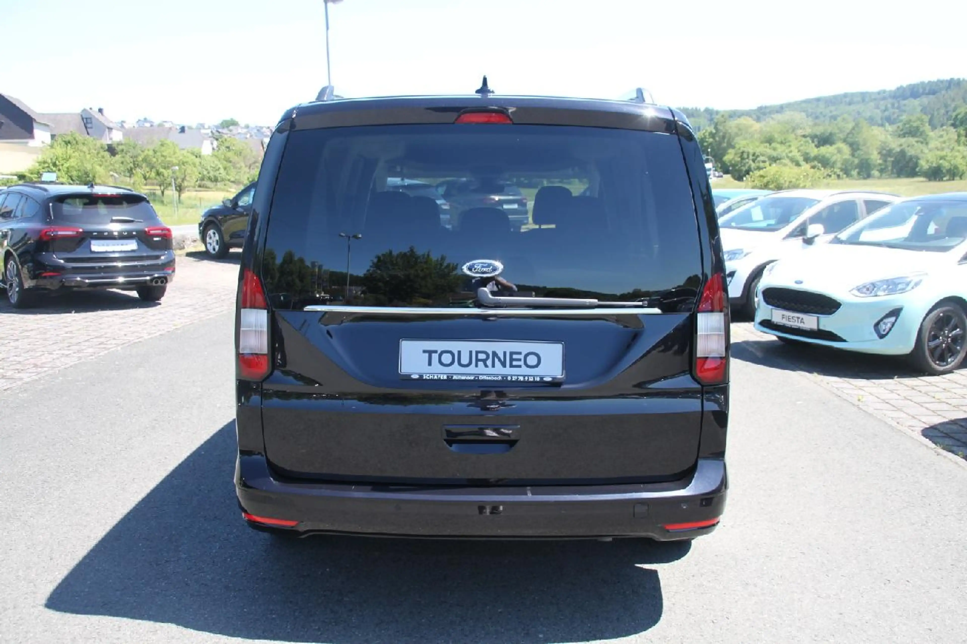 Ford Grand Tourneo Titanium+NAVI+KLIMA+LMF+7-Sitzer+ — photo 6