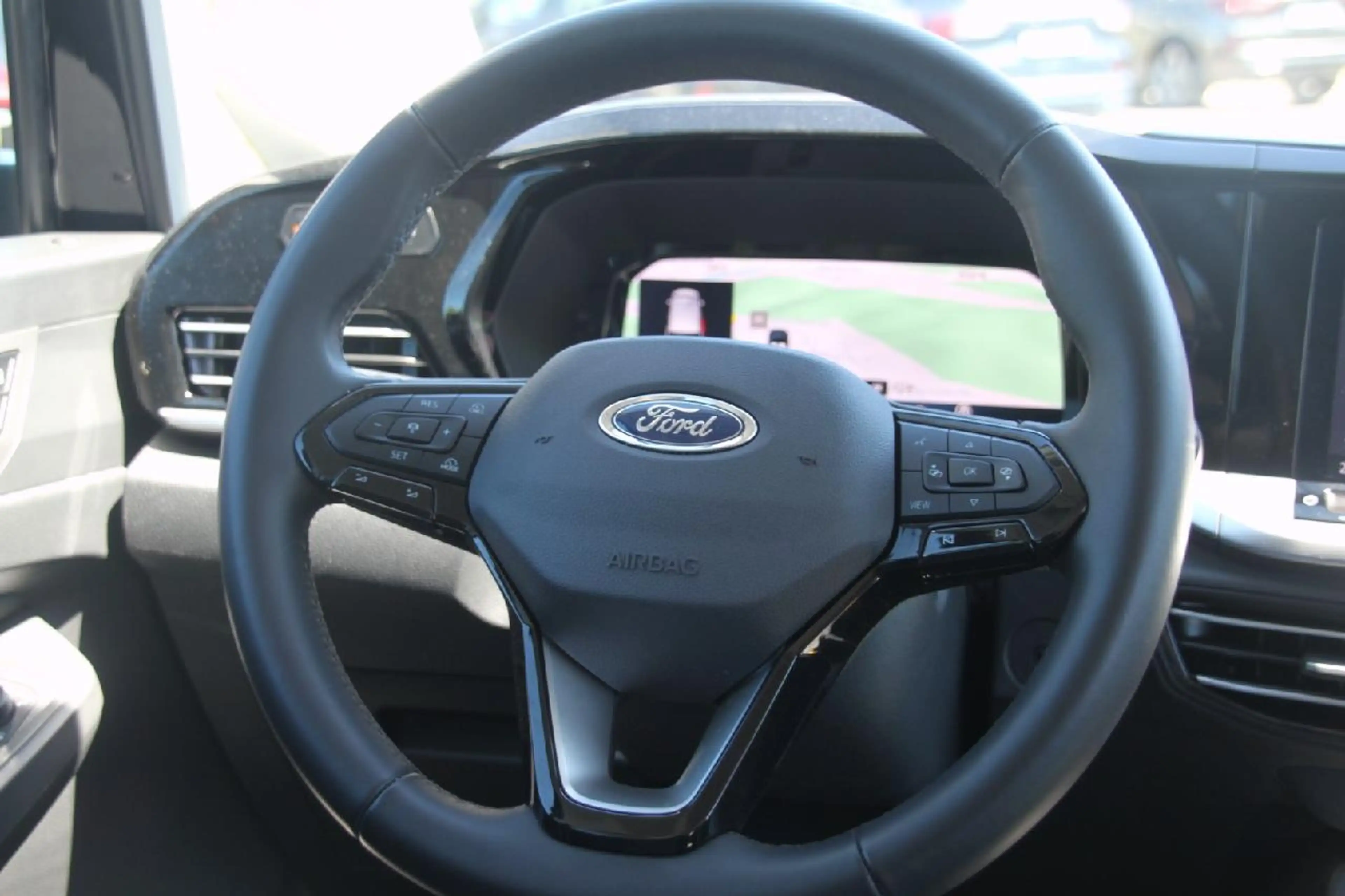 Ford Grand Tourneo Titanium+NAVI+KLIMA+LMF+7-Sitzer+ — photo 15