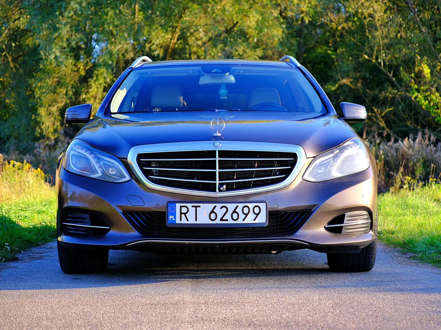 Mercedes-Benz E 400 E 400 T 4Matic V6 3.0 Biturbo Elegance 7G-TRONIC Bronze - 2