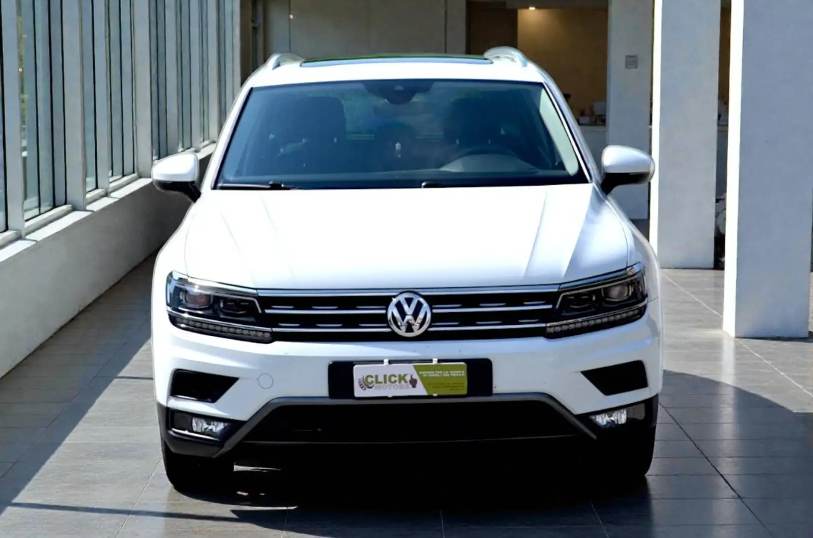 Volkswagen Tiguan Tiguan II 2018 2.0 tdi Advanced 4motion 190cv dsg Wit - 2