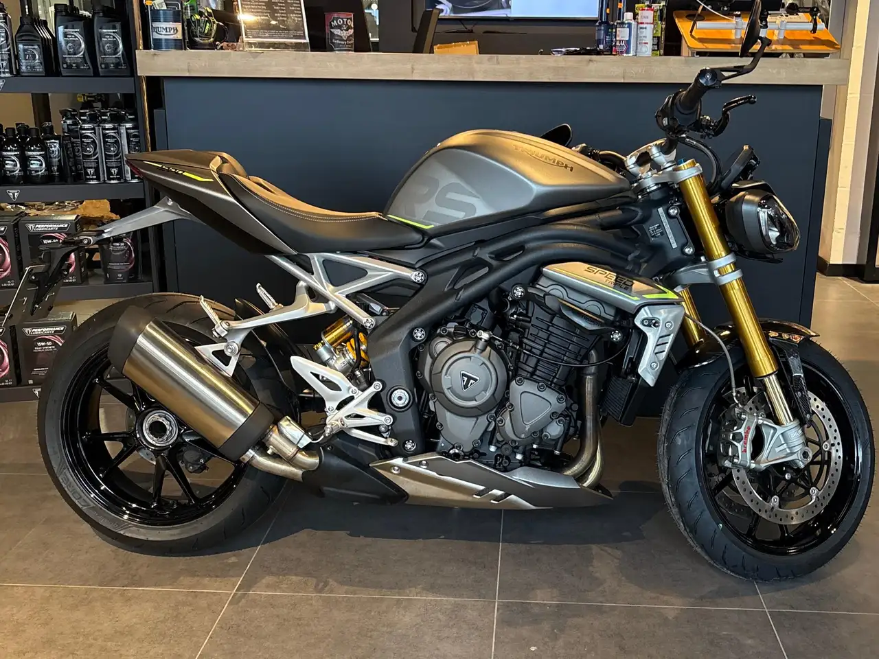 Triumph Speed Triple 1200