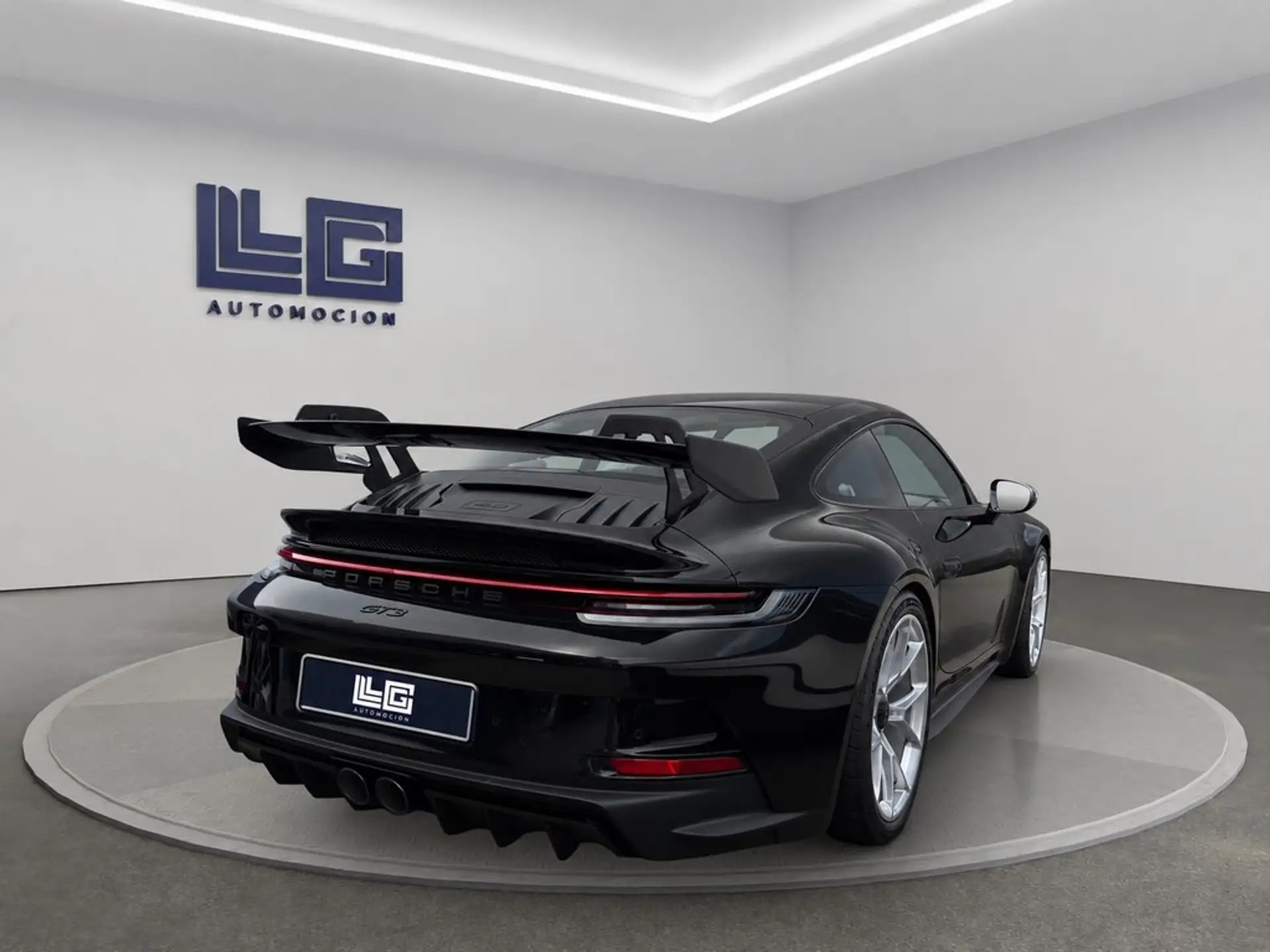 포르쉐 911 GT3 2022 검정 사진 6