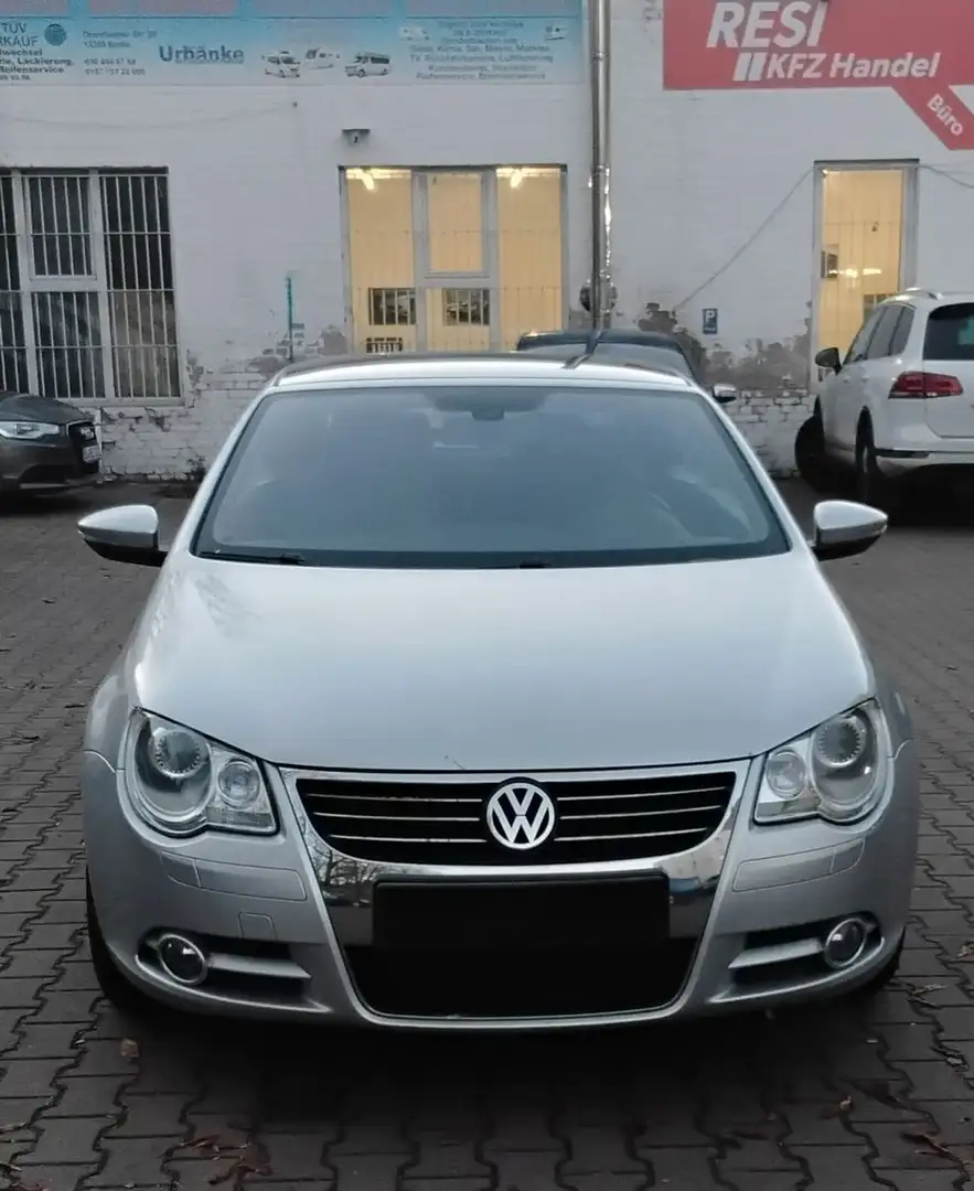 Volkswagen Eos 2.0 TDI Edition  Cabrio  Neuer Tüv Silber - 2