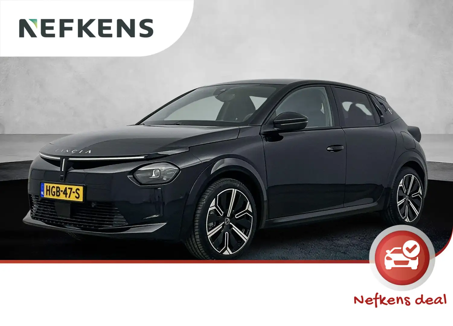 Lancia Ypsilon LX 51 kWh | Navigatie | Camera | Climate Control Zwart - 1