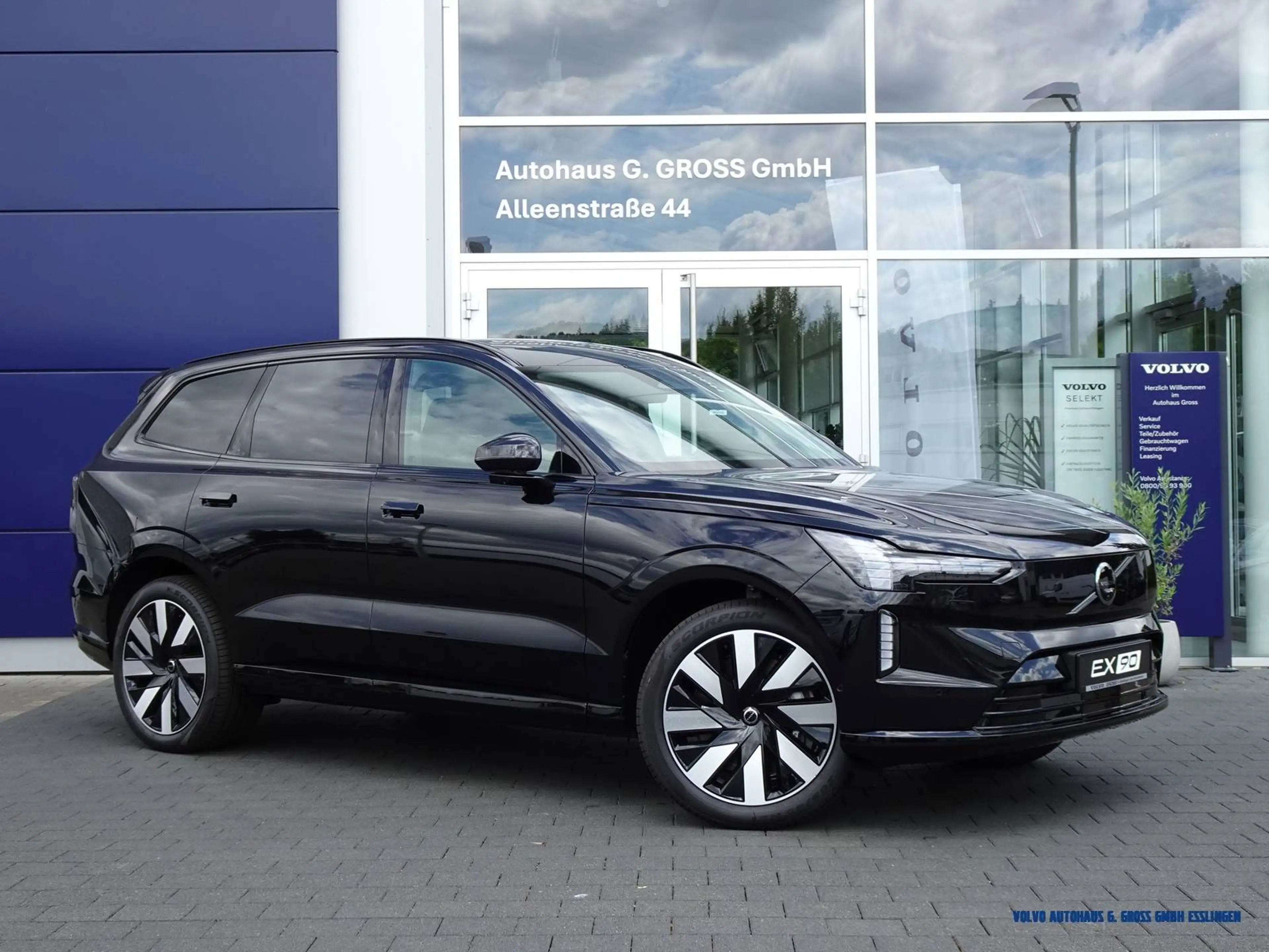 Volvo EX90 AWD Twin Motor Plus Executive Edition