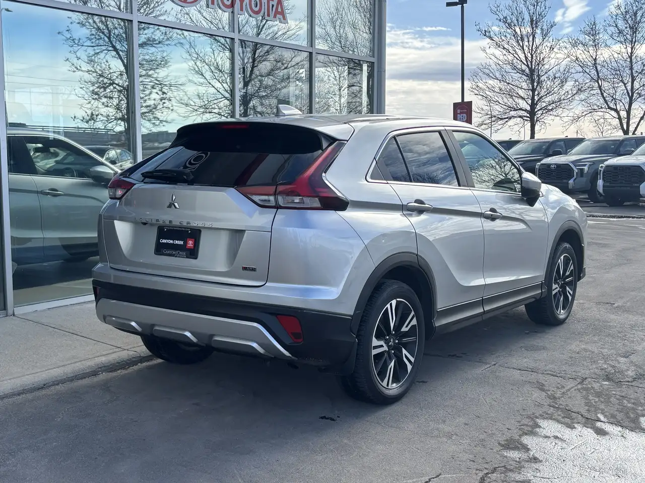 Mitsubishi Eclipse Cross снимка Mitsubishi Eclipse Cross