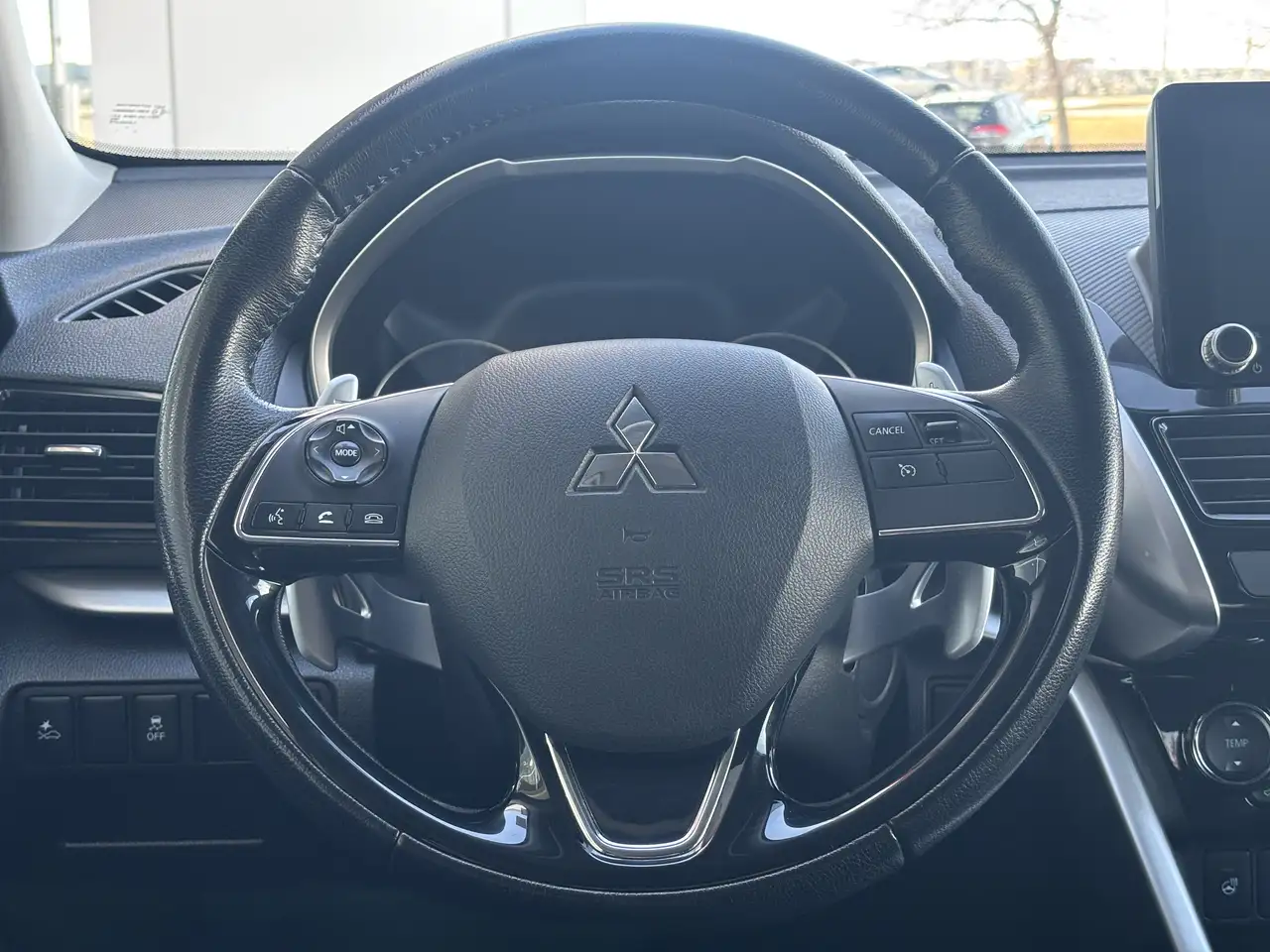 Mitsubishi Eclipse Cross снимка Mitsubishi Eclipse Cross