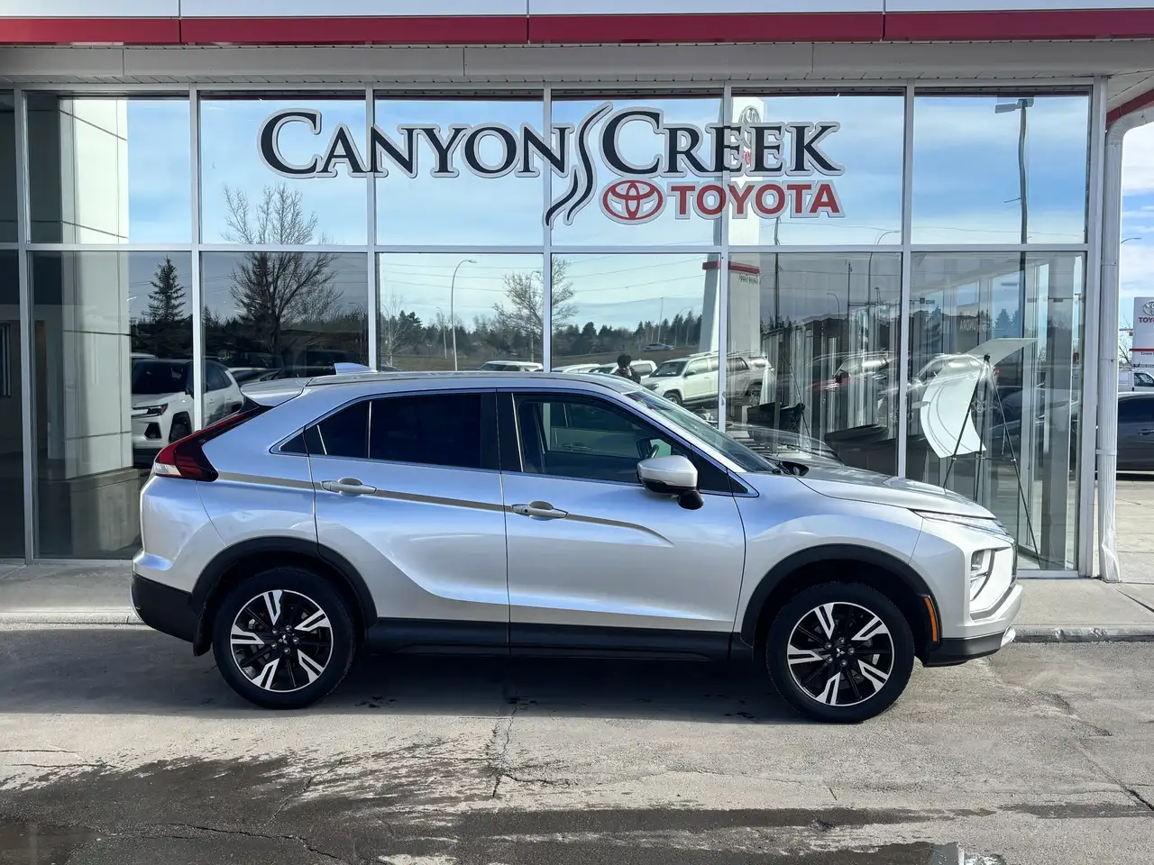 Mitsubishi Eclipse Cross снимка Mitsubishi Eclipse Cross