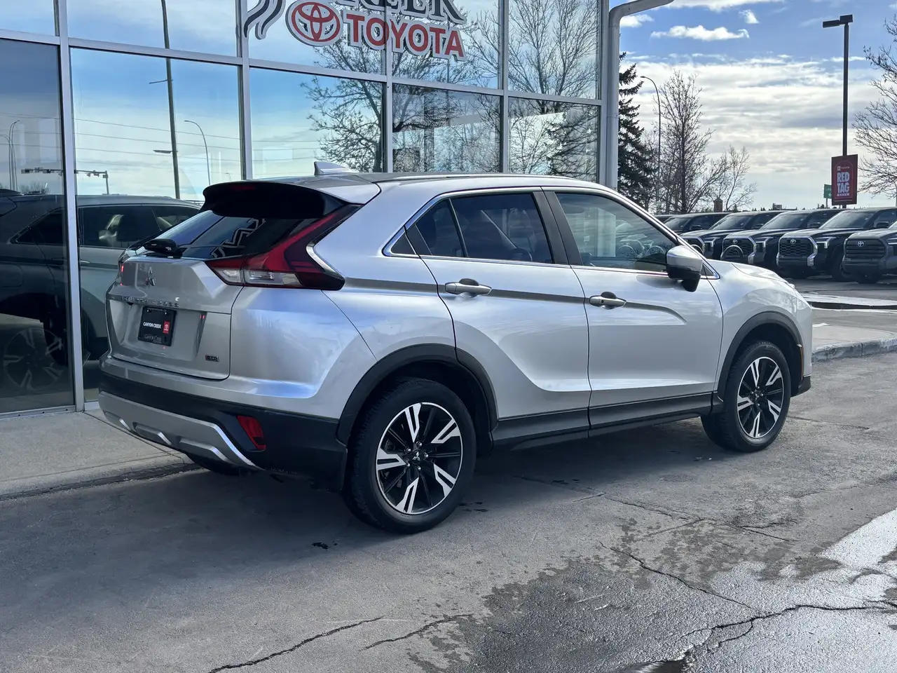Mitsubishi Eclipse Cross снимка Mitsubishi Eclipse Cross