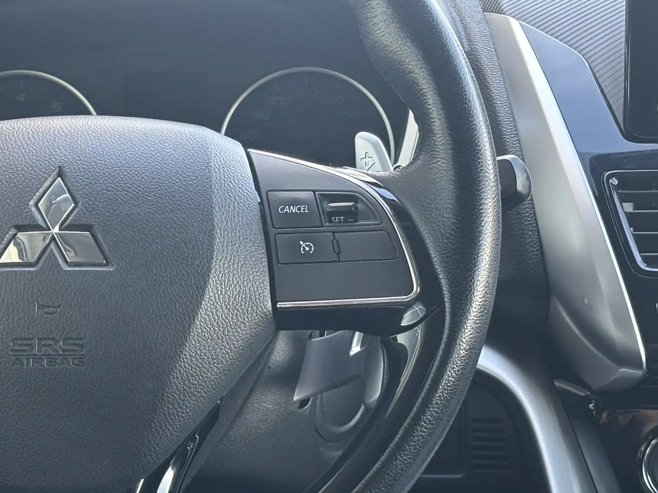 Mitsubishi Eclipse Cross снимка Mitsubishi Eclipse Cross