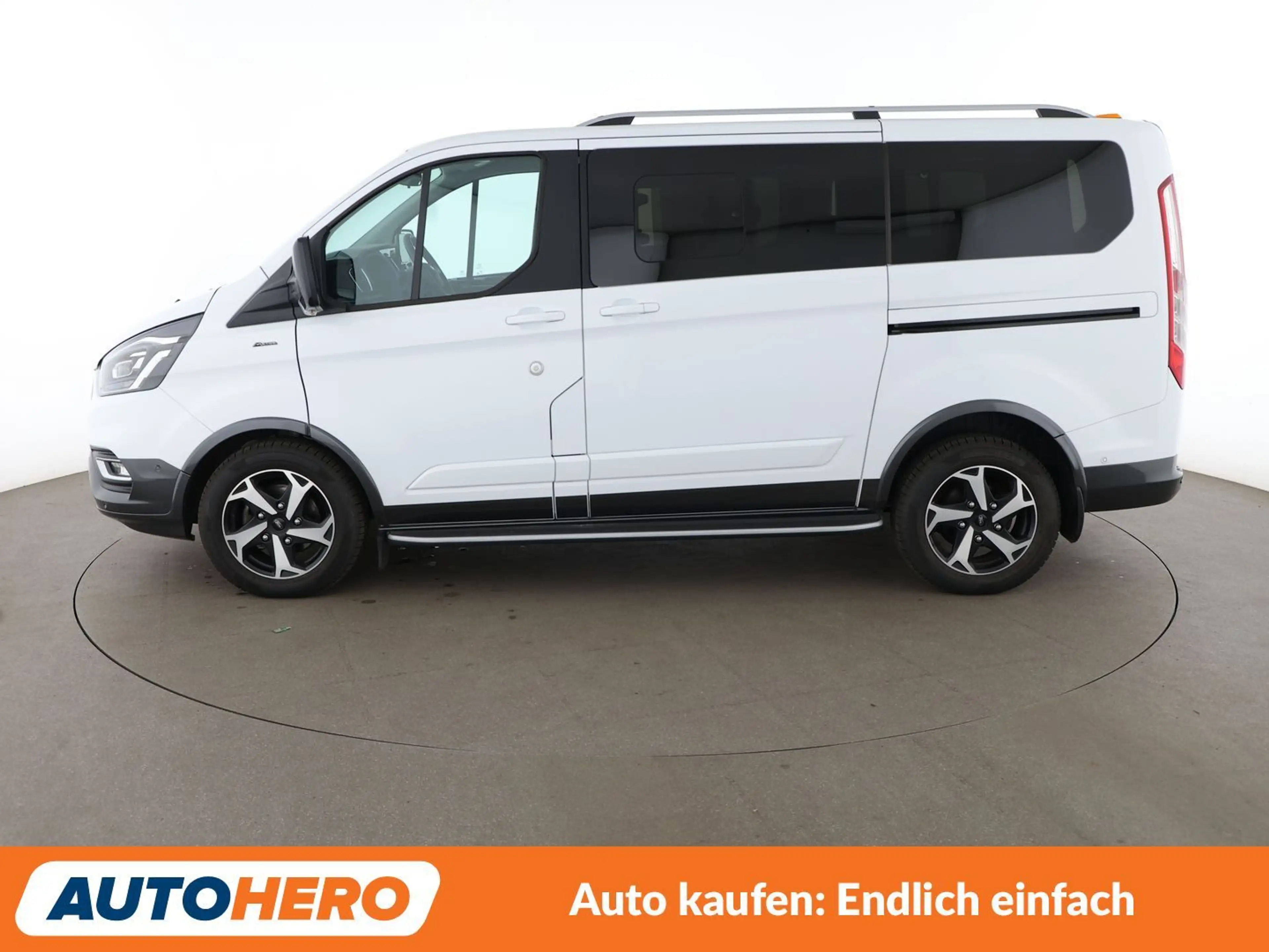 Ford Tourneo Custom 2.0 TDCi 320 L1 Tourneo Active Aut*NAVI*XENON*ACC* — photo 3