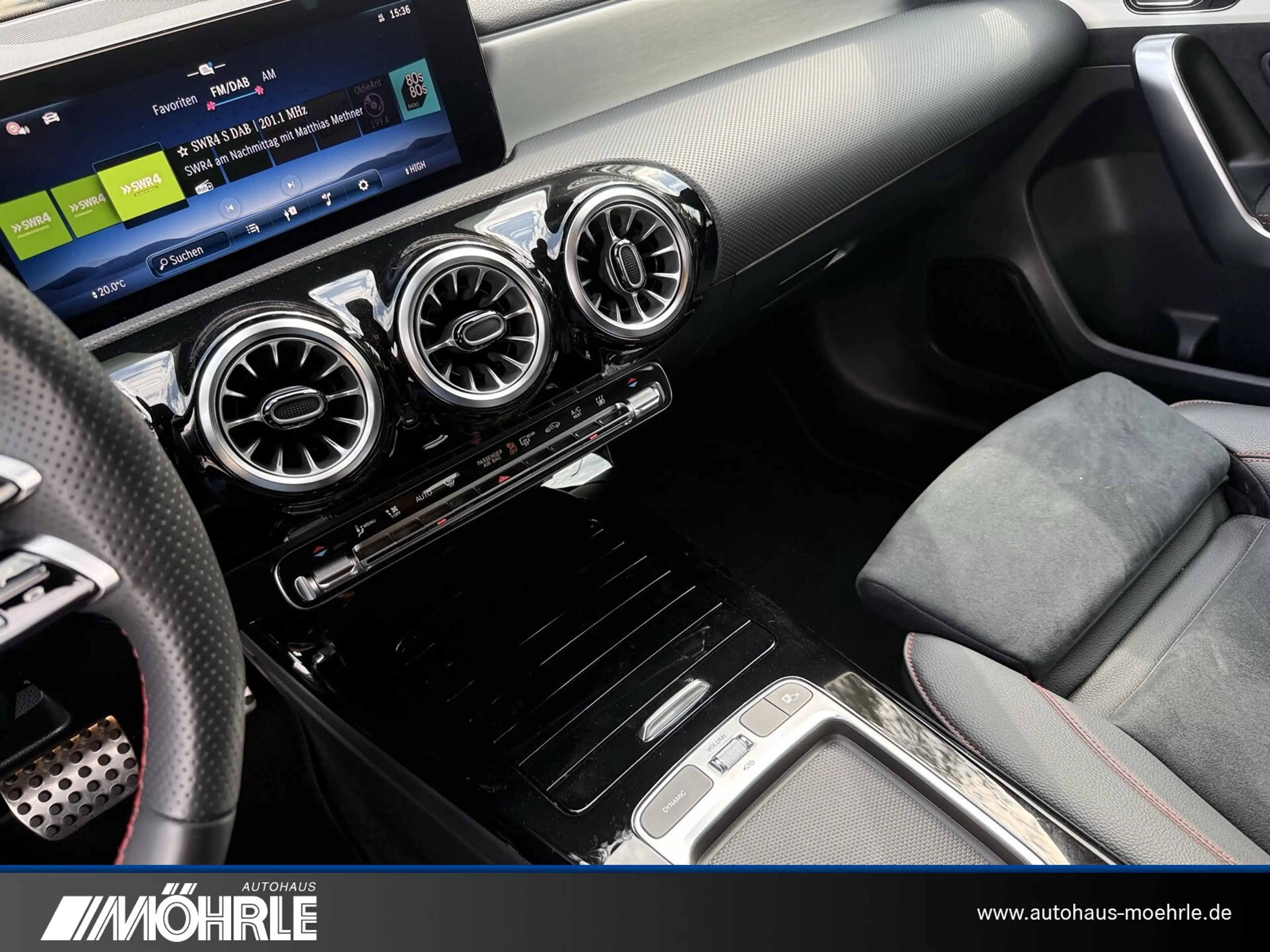 Mercedes-Benz A 250 A 250 e EQ Hybrid Technologie AMG Line Pano-SHD — photo 8