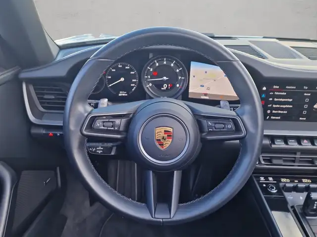 Porsche 992 view 5