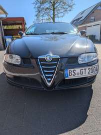 GT 3.2 V6 Distinctive