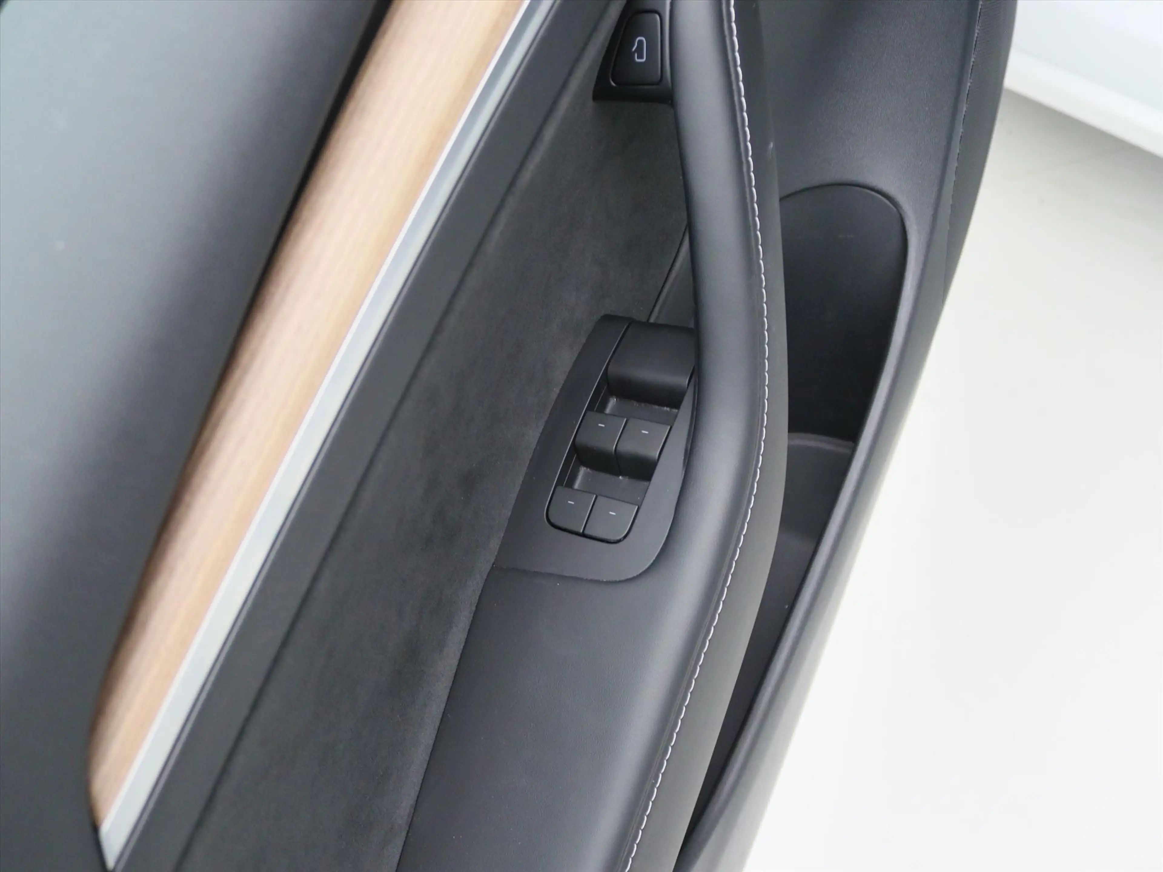 Tesla Model 3 Long-Range AWD 351pk 75 kWh UPGRADE 94.2% SoH [ EN — photo 30