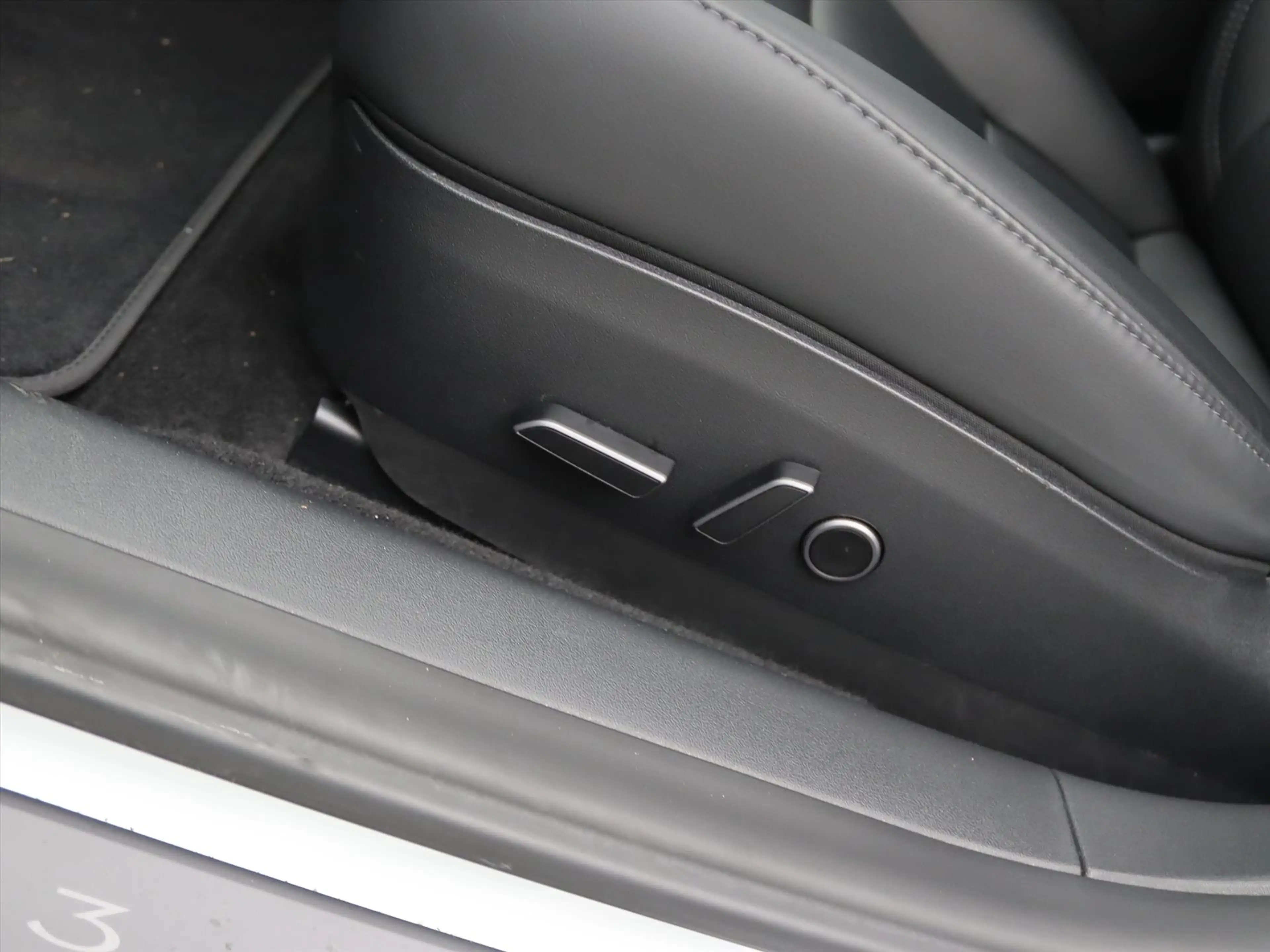 Tesla Model 3 Long-Range AWD 351pk 75 kWh UPGRADE 94.2% SoH [ EN — photo 16