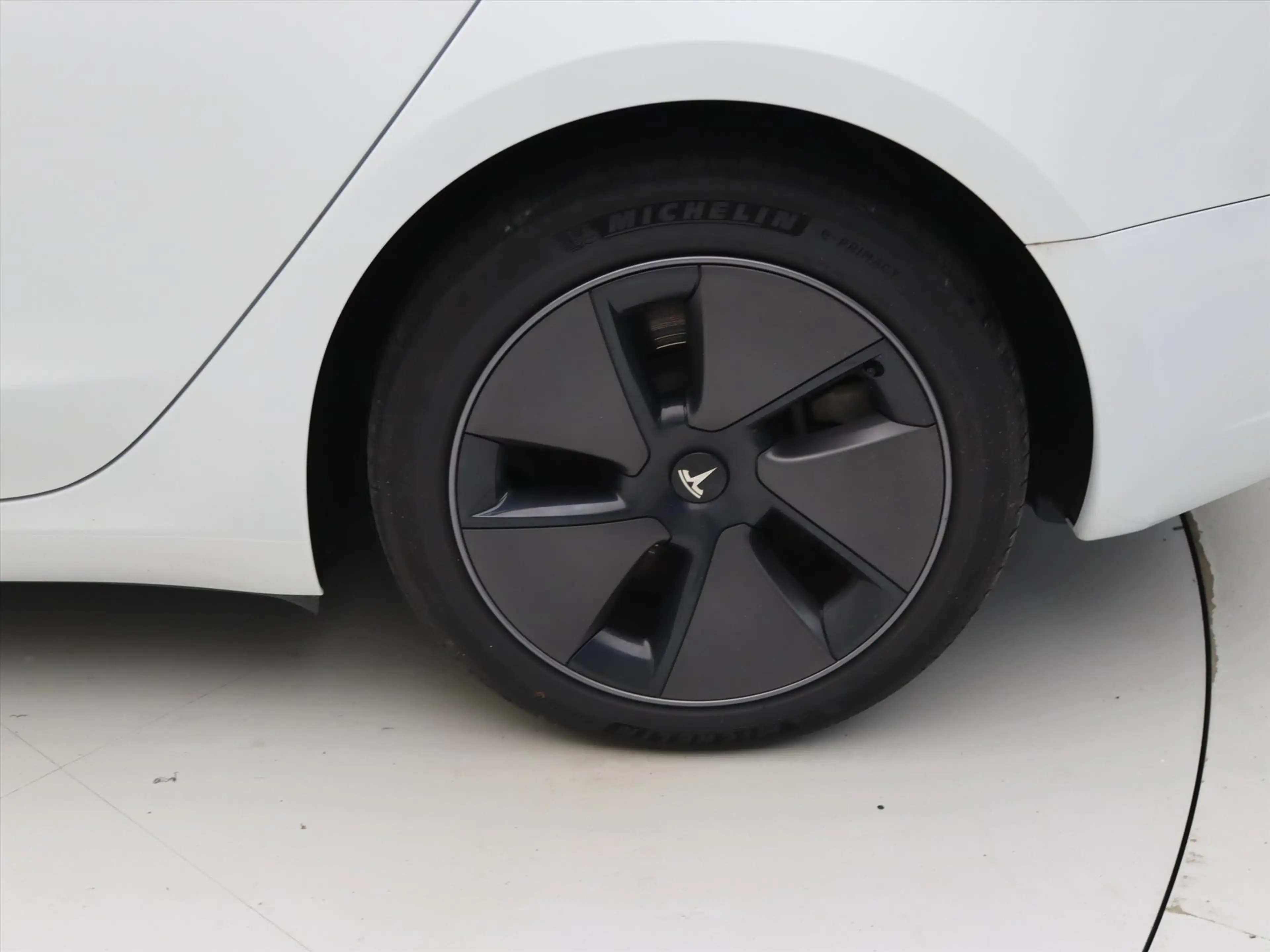 Tesla Model 3 Long-Range AWD 351pk 75 kWh UPGRADE 94.2% SoH [ EN — photo 24