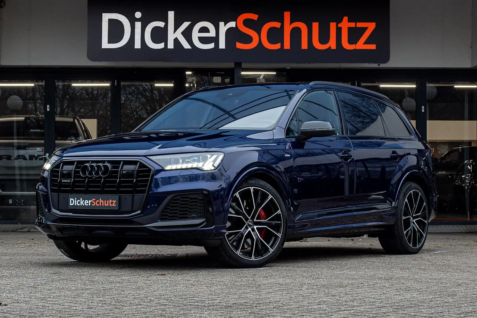 Audi Q7 60 TFSI e quattro Competition | Pano | Trekhaak | Синій - 1