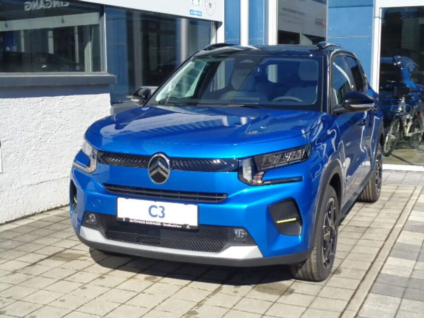 Citroen C3 PureTech 100 MAX mit Winterpaket Blau - 2