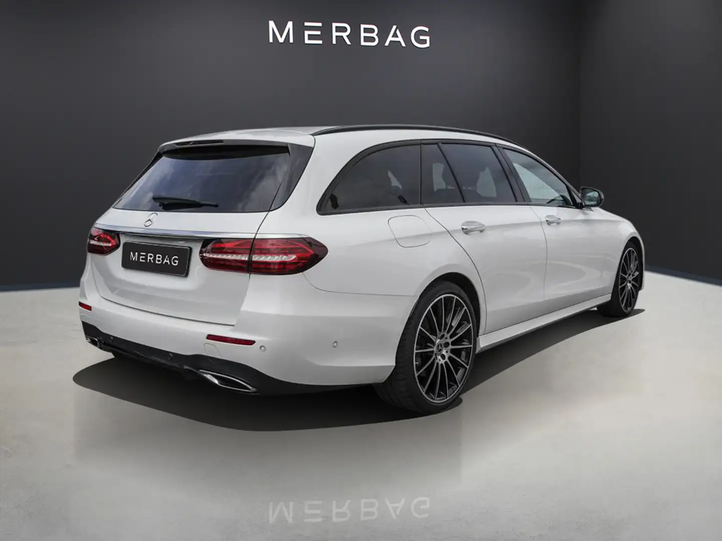 Mercedes-Benz E 400 d 4M T AMG-LINE PANO STH. DISTRONIC NIGHT Blanc - 2