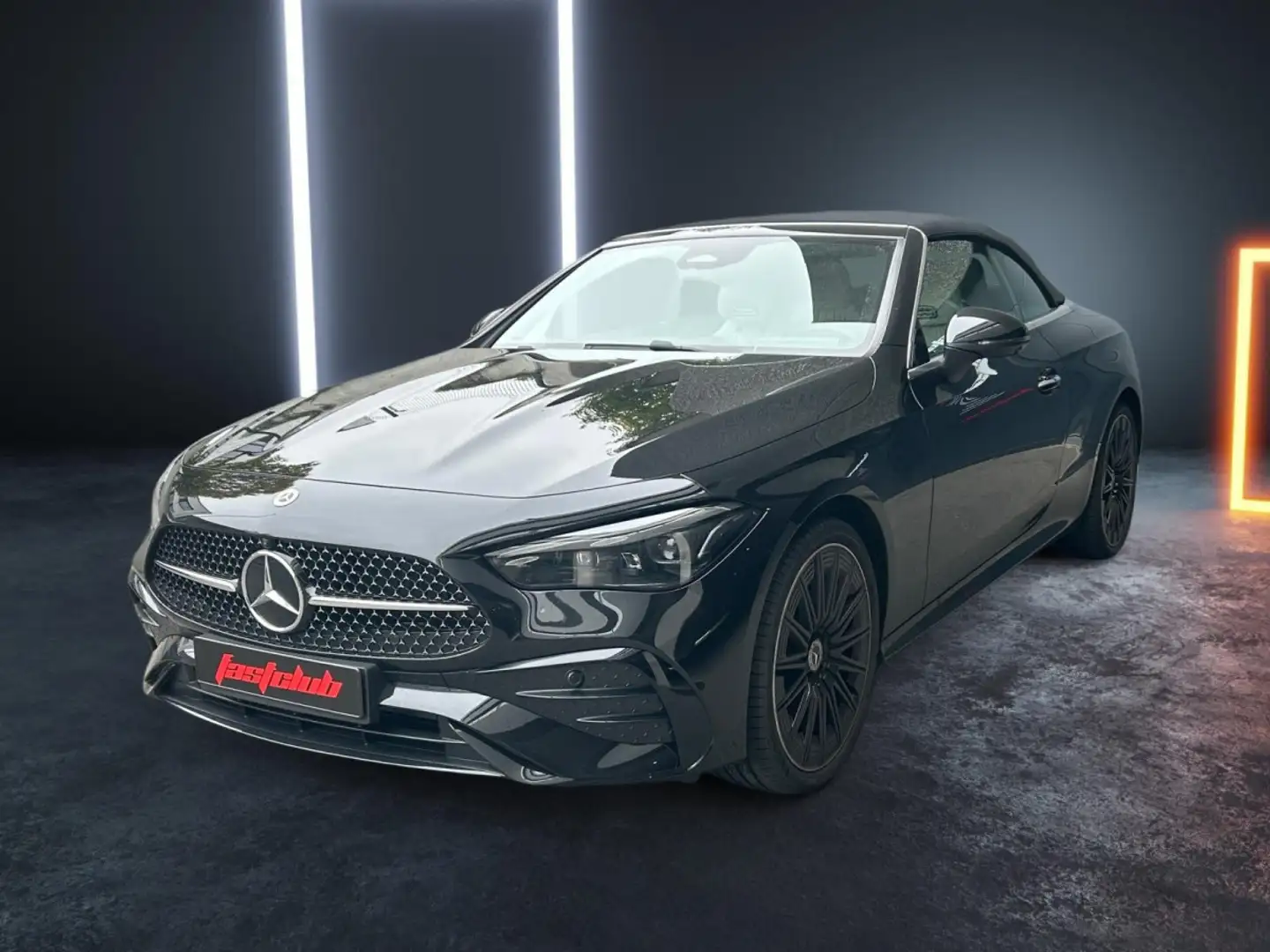 Mercedes-Benz CLE 200 Cabriolet, GPS, Ambiance lumineuse Schwarz - 1